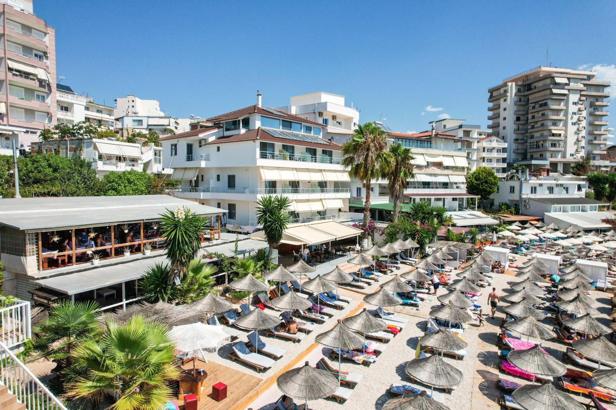 Vila Era Beach Саранда Экстерьер фото