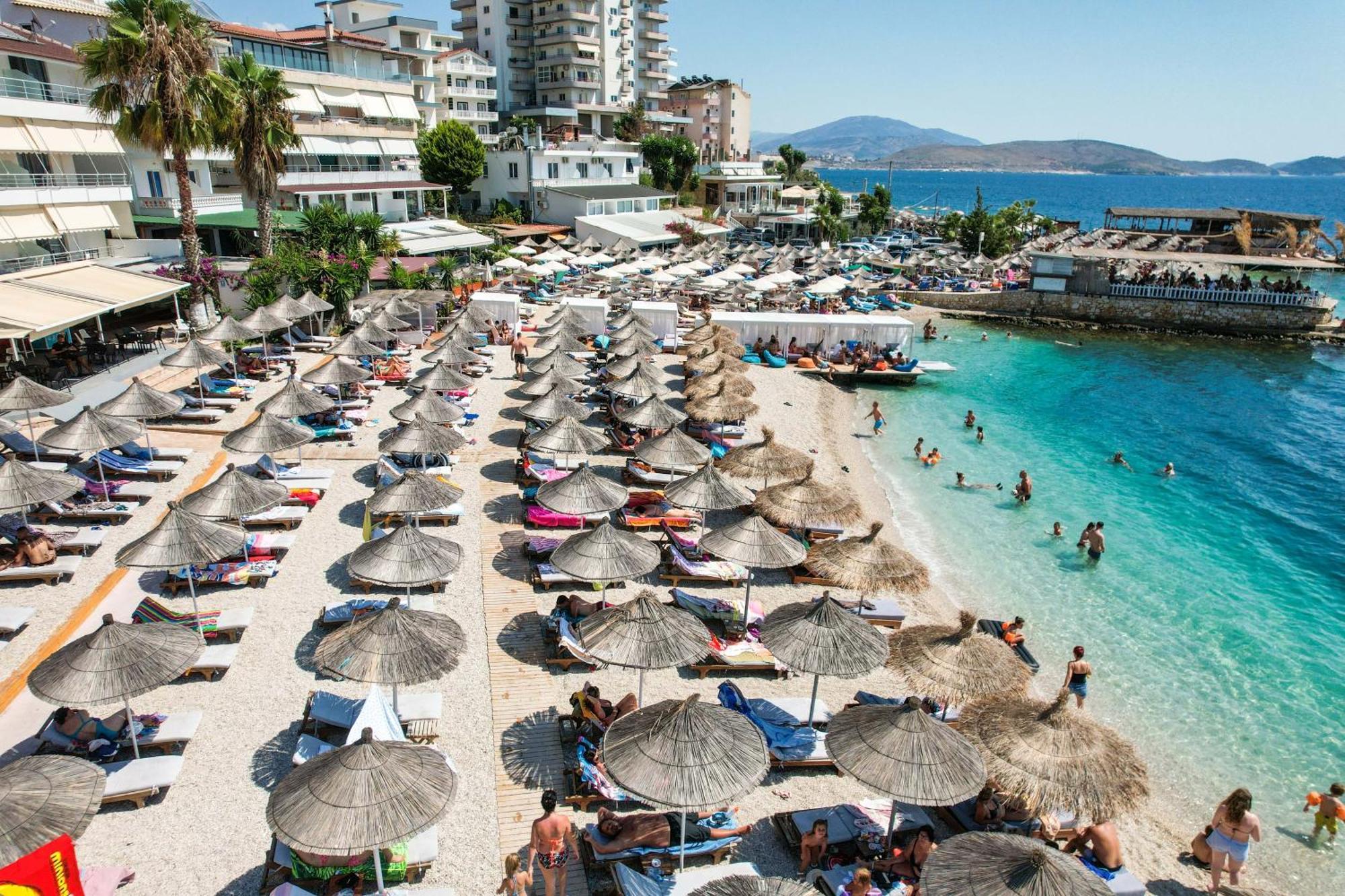 Vila Era Beach Саранда Экстерьер фото